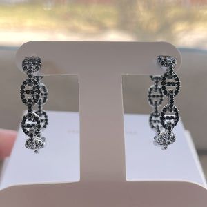 BP Simply Hoops - She’s Pure Glam